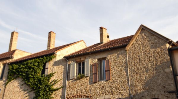 10 stratégies efficaces pour améliorer l'isolation extérieure